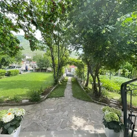 Bujtina Cakuli, - Erseke