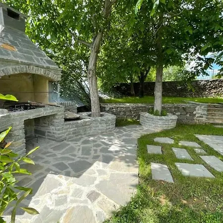 Bujtina Cakuli, - Erseke Villa *