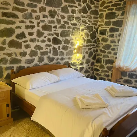 Bujtina Cakuli, - Erseke Villa Rehove