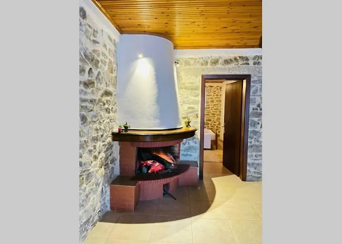 Bujtina Cakuli, - Erseke Rehove