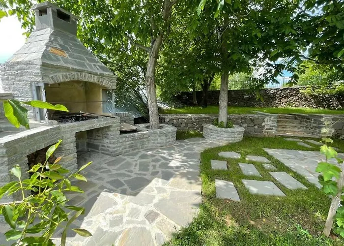 Bujtina Cakuli, - Erseke Villa *