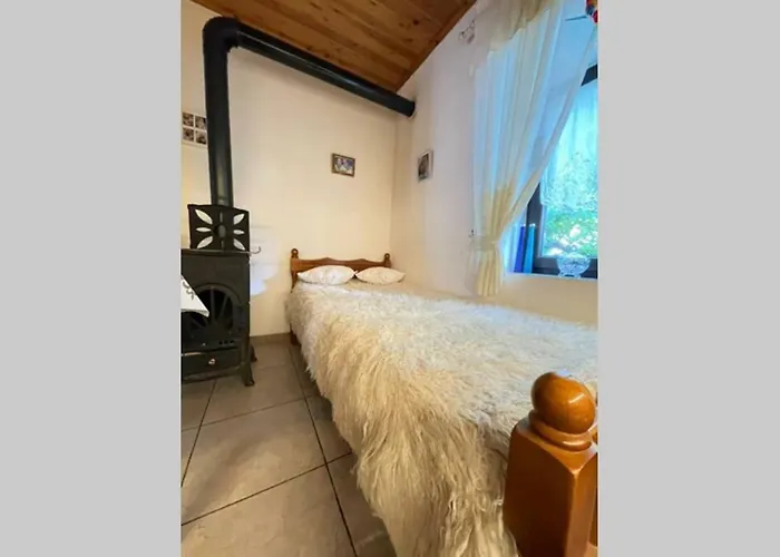 Bujtina Cakuli, - Erseke * Rehove