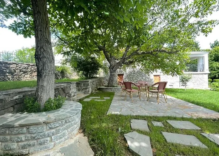 Bujtina Cakuli, - Erseke Willa *