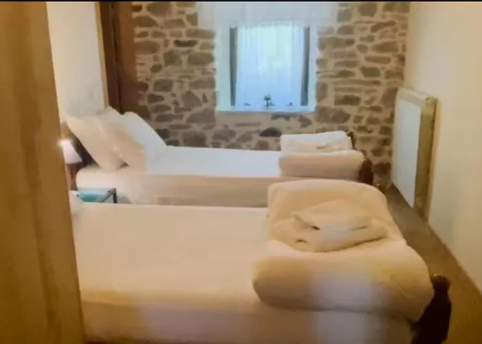 Bujtina Cakuli, - Erseke Willa