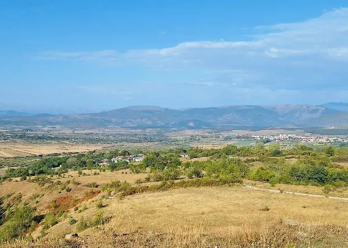 Bujtina Cakuli, - Erseke