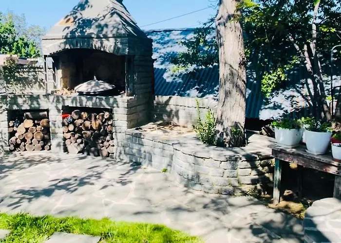 Bujtina Cakuli, - Erseke Rehove